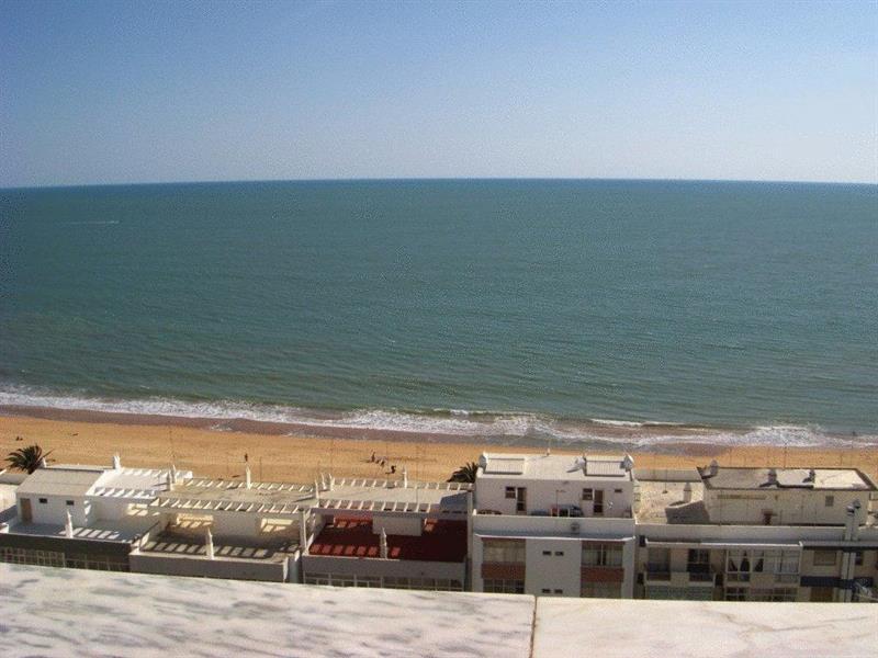 Torres Mira Praia By Garvetur Quarteira Luaran gambar